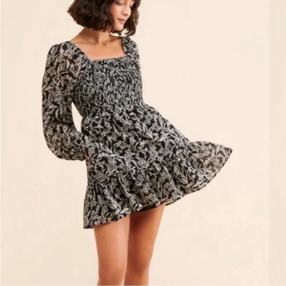 Banjanan x Anthropologie Heron Floral Bee Print Mini Dress Cotton Black Size L